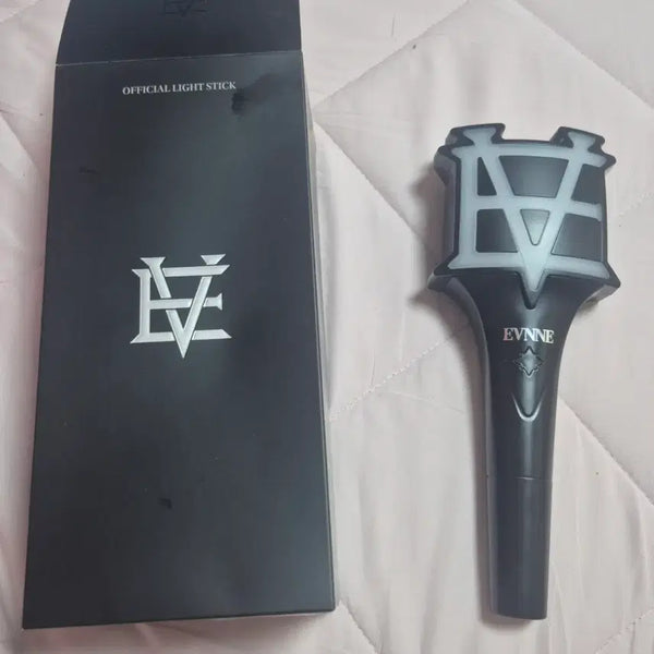 [BUNJANG] EVNNE Lightstick / 이븐 응원봉 판매 evnne 응원봉 판매
