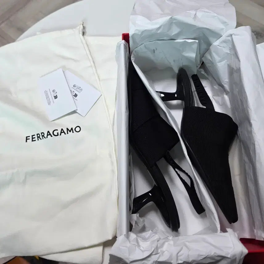 [BUNJANG] Salvatore Ferragamo Women's Sandals Size 230mm D / (새상품) 페라가모 여성 샌들 230MM D
