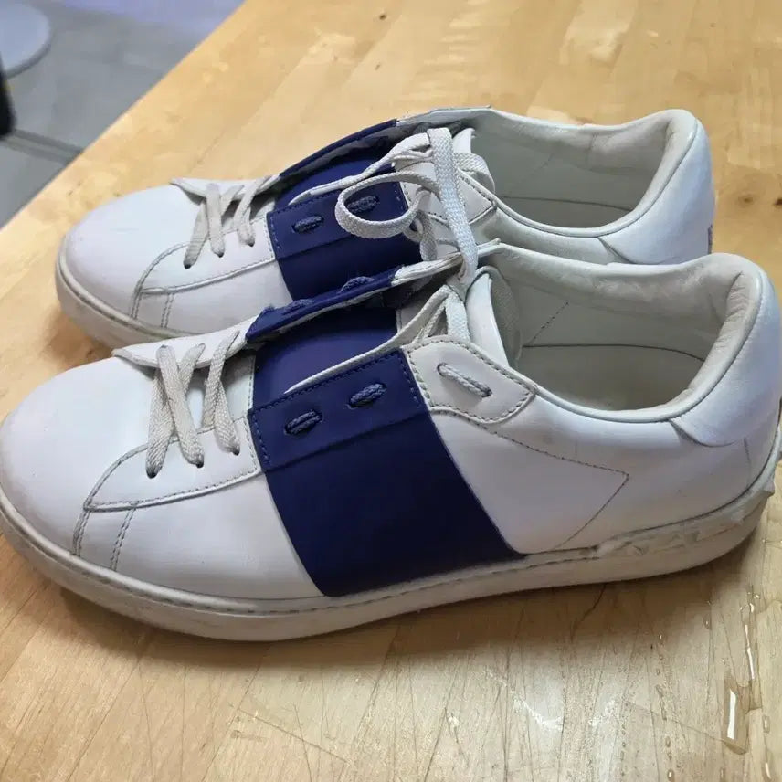 [BUNJANG] Valentino Men's Sneakers Size 43 / 발렌티노 남성 스니커즈 43 사이즈