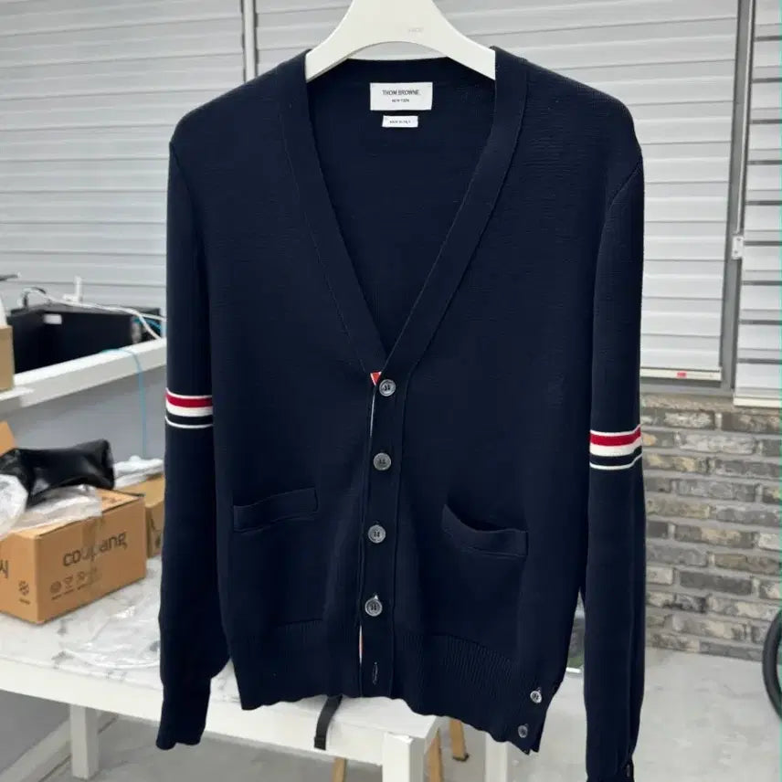 [BUNJANG] Thom Browne Milano Stitch Armband Cardigan / 톰브라운 암밴드 밀라노스티치 가디건