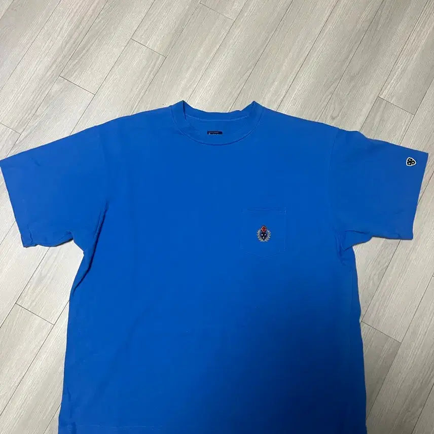 [BUNJANG] Heritagefloss Crest Washed 14s Pocket T-shirt Blue L / 헤리티지플로스 크레스트 워시드 14수 포켓 티셔츠 블루 L사이즈