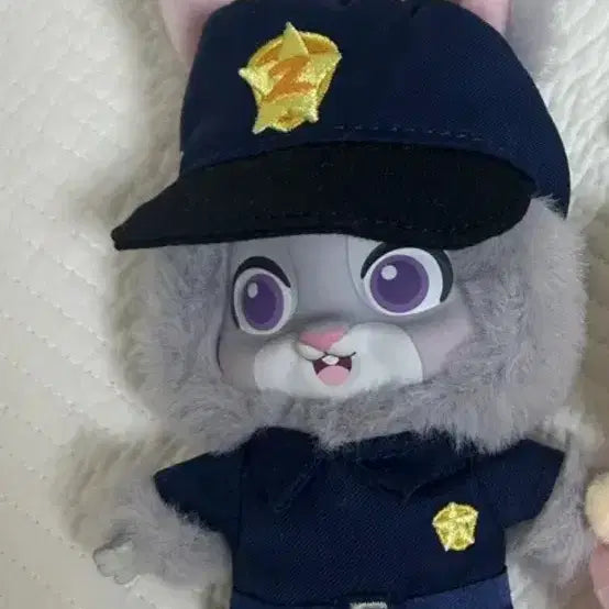 [BUNJANG] Zootopia Judy Hopps Police Uniform Keychain / 주토피아 주디키링