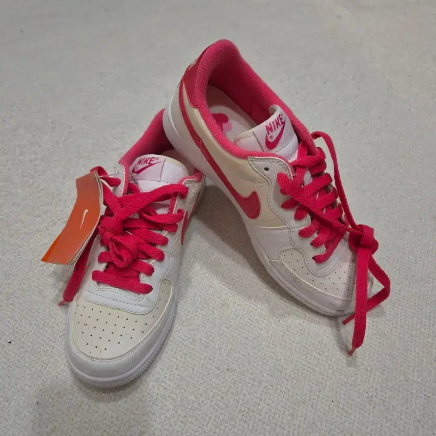 [BUNJANG] Nike Pink Special Edition Sneakers / 나이키  핑크스페셜에디션 235(새상품)