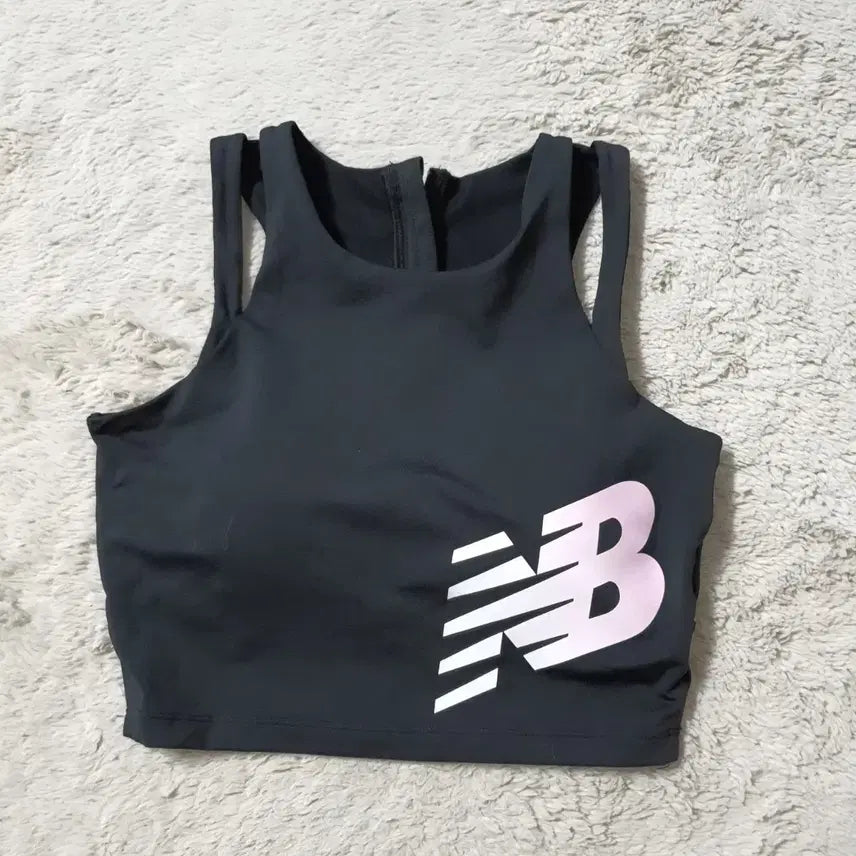 [BUNJANG] New Balance Rash Guard Bra Top / 뉴발란스 래쉬가드 브라탑 90