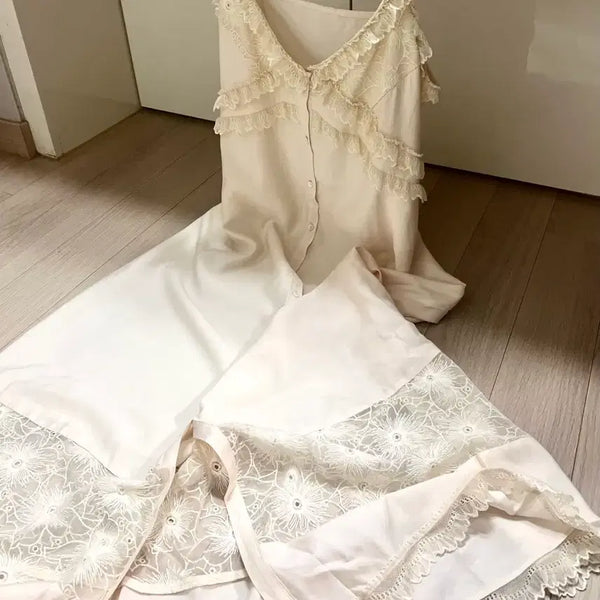 [BUNJANG] SISLEY Romantic Lace Contrast Bustier Long Dress Ivory Cream / 22년 시슬리 SISLEY 로맨틱 레이스 배색 뷔스티에 롱원피스 레이어드 슬립 민소매 끈나시 프릴 아이보리 크림 유럽여행