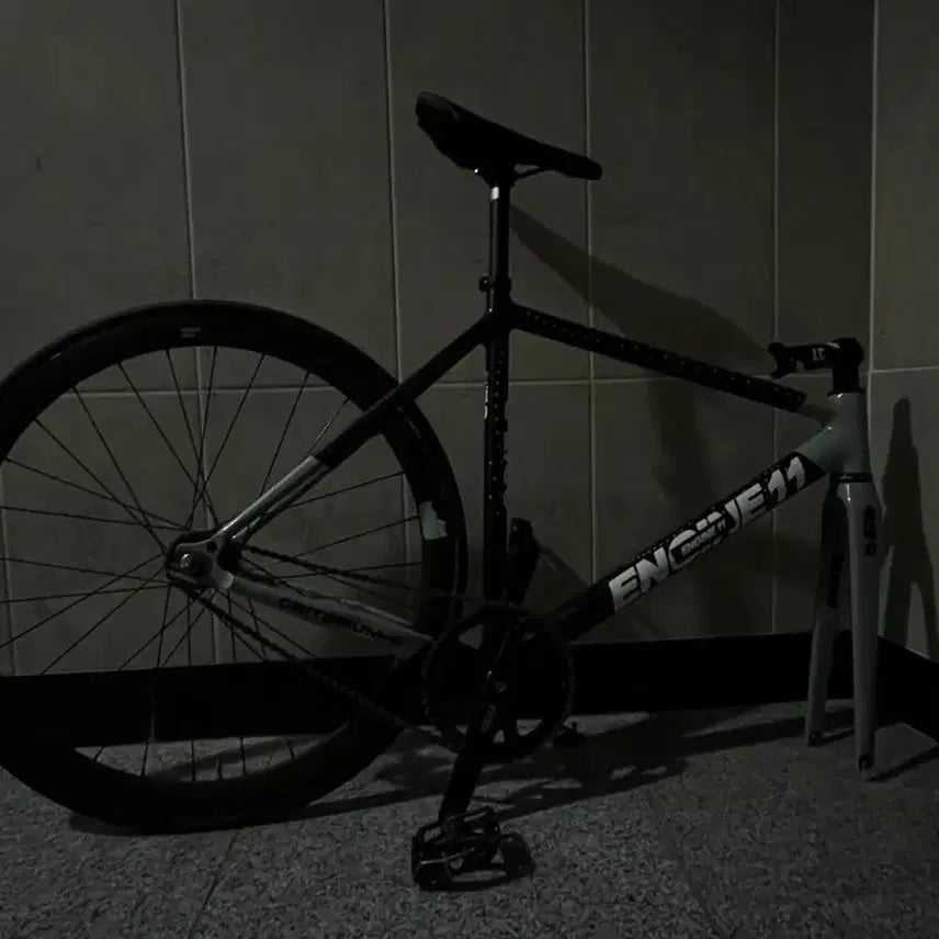 [BUNJANG] Engine11 Eggplant Pixie Bicycle / 엔진11 에그플랜드 픽시 (급처)