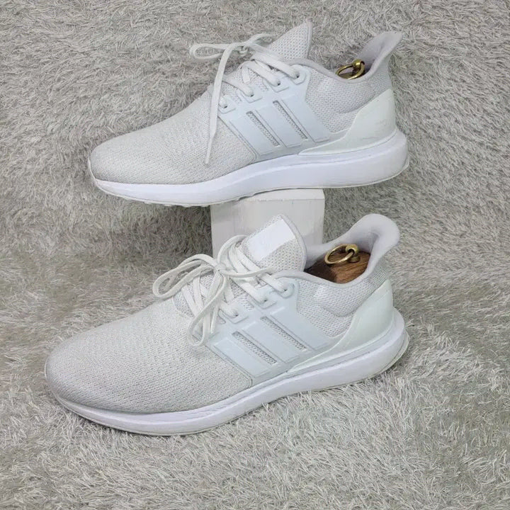 [BUNJANG] Adidas Youbounce White Sneakers / 260 아디다스 유 바운스 화이트 운동화