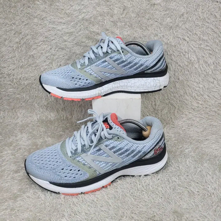 [BUNJANG] New Balance 860v10 Sneakers / 250 뉴발란스 860v10 스니커즈