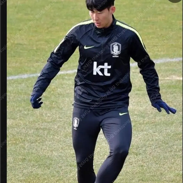 [BUNJANG] KBA 2018-2020 National Team Shield Top (Large) - New / 18-20 국가대표 국대 쉴드탑 검형 라지 새상품 판매