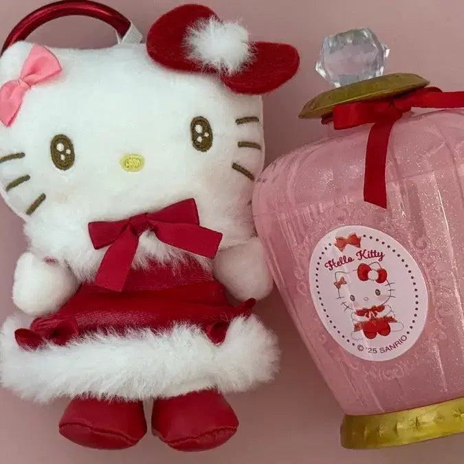 [BUNJANG] Sanrio Hello Kitty Keyring Doll & Accessory Case Bundle / 산리오 헬로키티 키링 인형 + 악세서리 보관함 쿠지 일괄