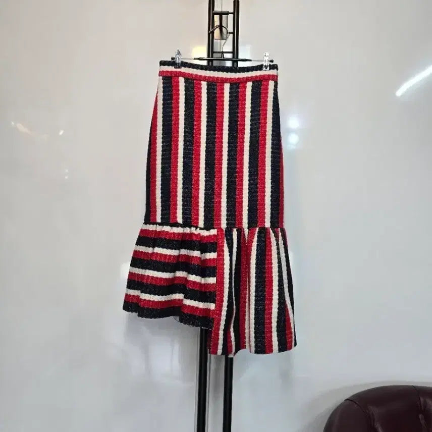 [BUNJANG] Lucky Chouette Tweed Skirt / 럭키슈에뜨가을겨울스커트 36