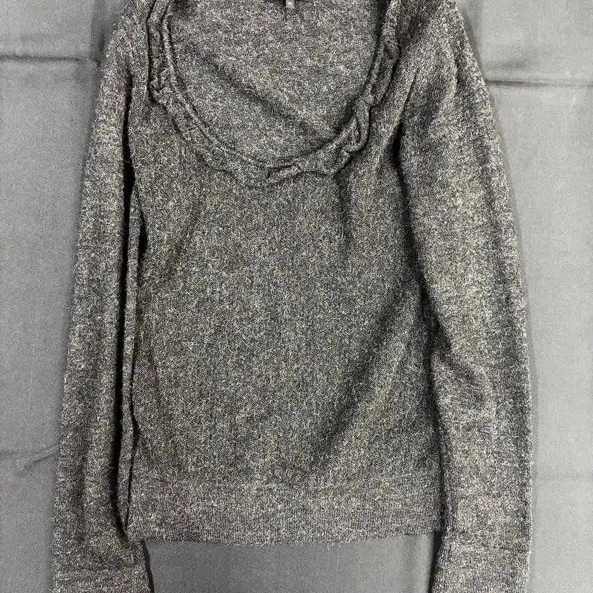[BUNJANG] A.P.C. Alpaca Wool Ruffle Neck Knit / A.P.C. 이탈리아 메이드 알파카 울 러플 넥 니트