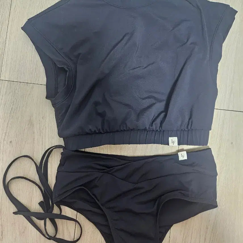 [BUNJANG] Repla Black Pole Wear Set S / 레플라 블랙 폴웨어 S