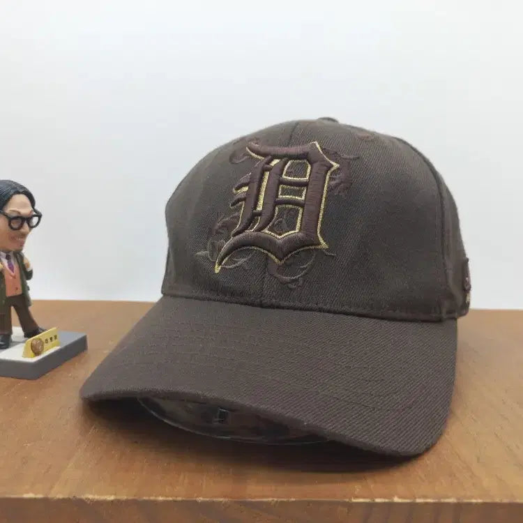 [BUNJANG] MLB Detroit Tigers Heritage Retro Baseball Cap Brown / MLB 메이저리그 베이스볼 디트로이트 타이거스 헤리티지 레트로 야구모자 브라운