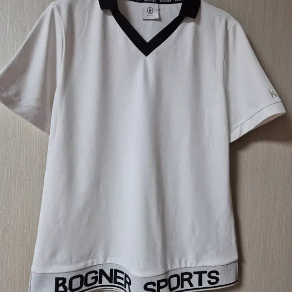 [BUNJANG] Bogner Golf Wear Women's Short Sleeve Polo Shirt White Size 100 / (22년) 보그너 골프웨어  카라티 반팔 여성티셔츠 100