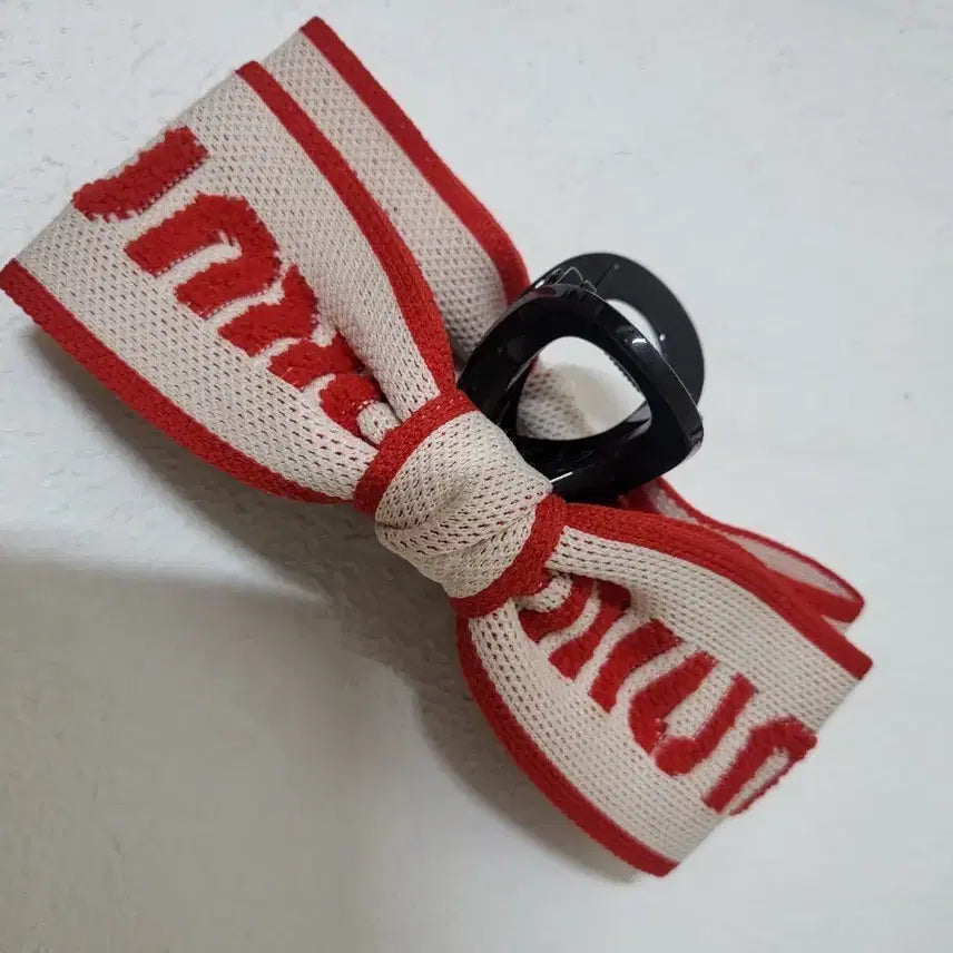 [BUNJANG] Large Ribbon Hair Claw Clip Ivory Red / 리본 헤어 집게핀 아이보리 레드 대짜