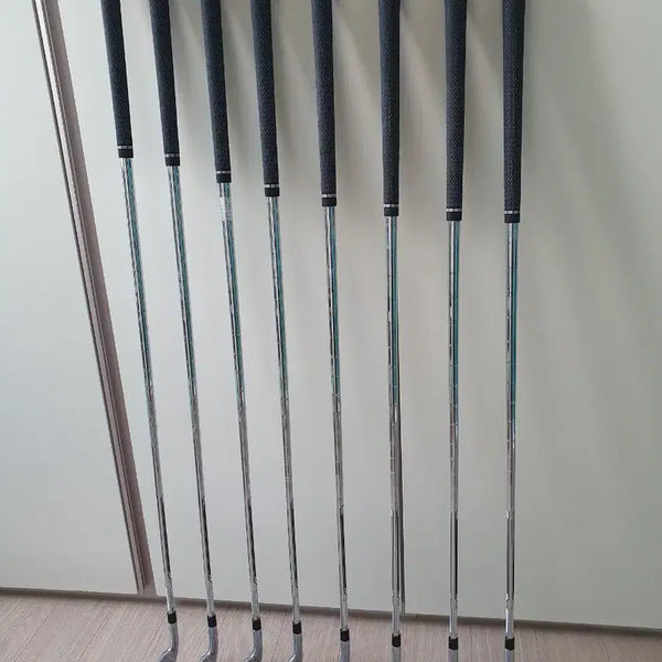 [BUNJANG] TaylorMade Qi Lightweight Steel Iron Set (8-Piece) / 테일러메이드 QI 경량스틸 아이언 세트 (8개)