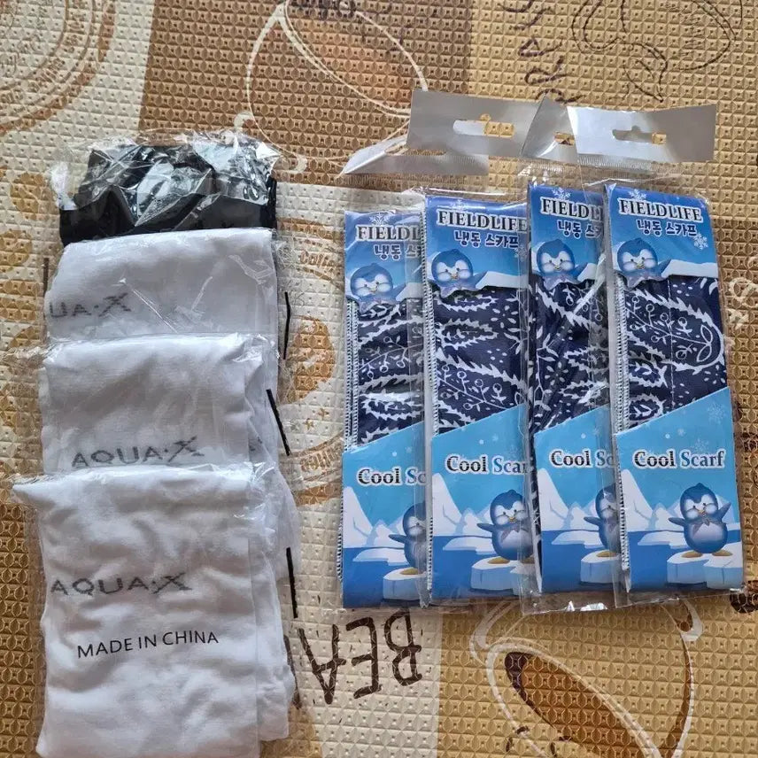 [BUNJANG] Cooling Arm Sleeves and Cooling Scarves Set / 쿨토시4 + 냉동 스카프4