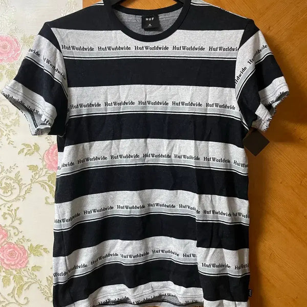 [BUNJANG] HUF T-Shirt Size M / 허프 반팔 M