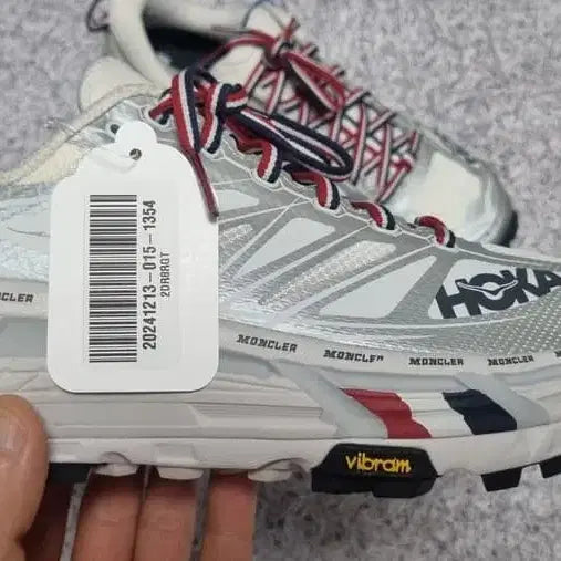[BUNJANG] Moncler x Hoka Bondi Speed 2 White / 몽클레르 X 호카 본디 스피드 2 화이트 275