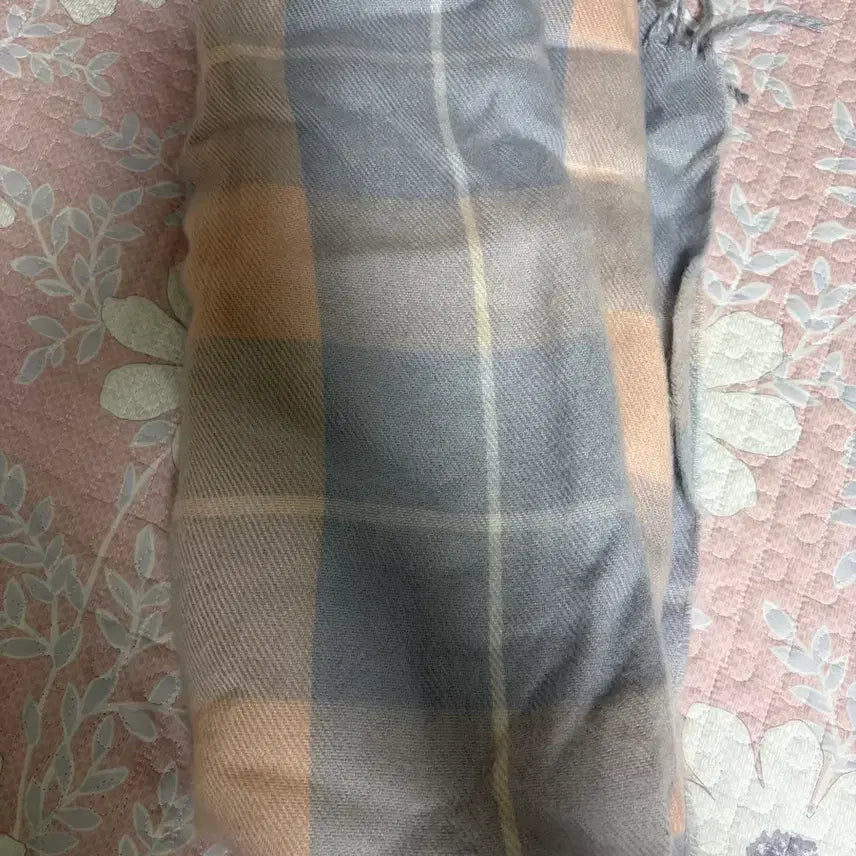 [BUNJANG] Almost Blue Check Pattern Scarf / 얼모스트블루 목도리