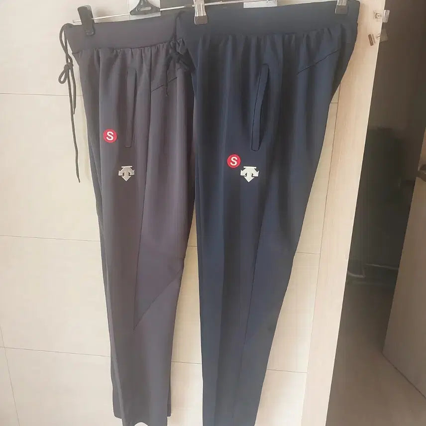 [BUNJANG] Descente Spring/Autumn Jogger Pants (2-Piece Bundle) / 데상트 춘추용 팬츠  S 새상품 차콜/네이비