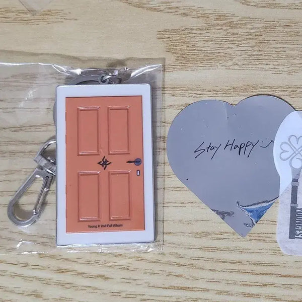 [BUNJANG] DAY6 Young K Official Broadcast Confetti Keychain / 데이식스 영케이 공방 키링,컨페티