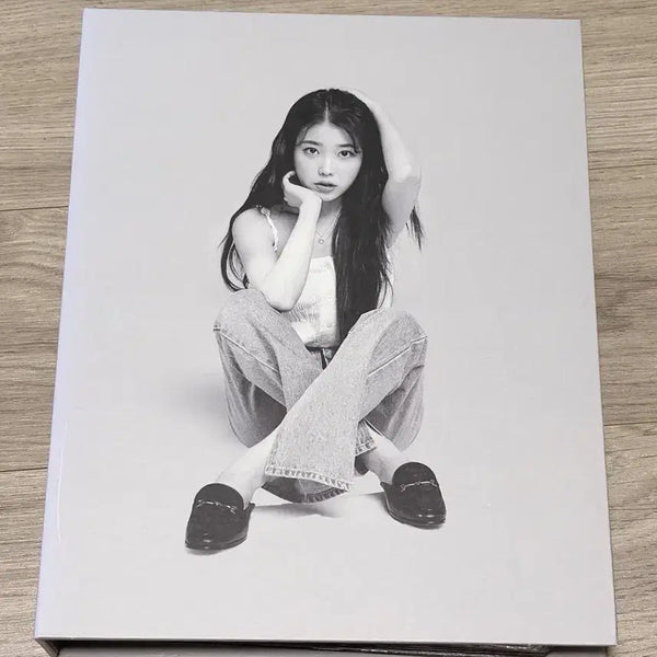 [BUNJANG] IU April Binder / 아이유 에이프릴 바인더