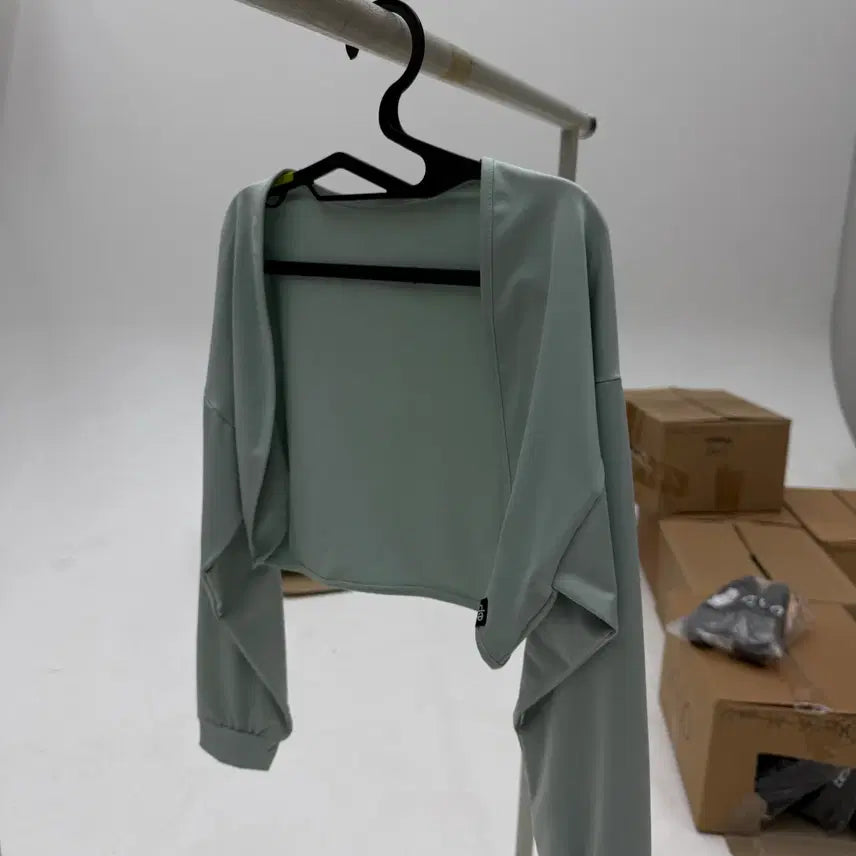 [BUNJANG] DEVIWEAR Allen Bolero Cardigan FREE / 데비웨어 앨런 볼레로 가디건 FREE / 요가 필라테스 커버업