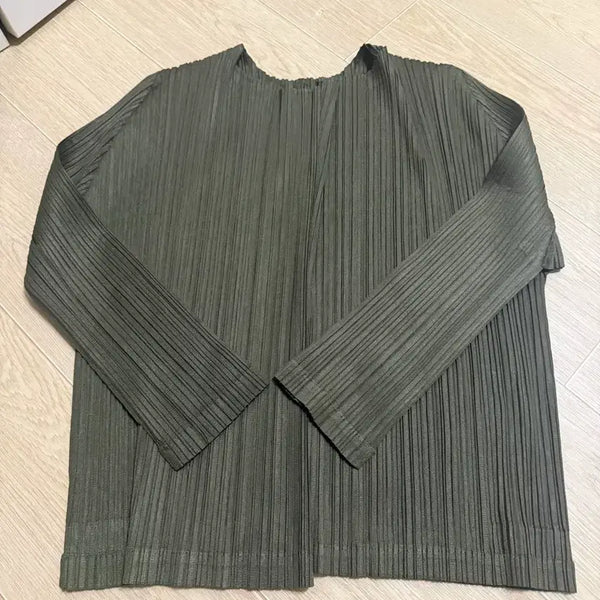 [BUNJANG] Pleats Please 7-Sleeve Cardigan Size 3 / 정품 플리츠 플리즈 7부 가디건 3사이즈(파격가)