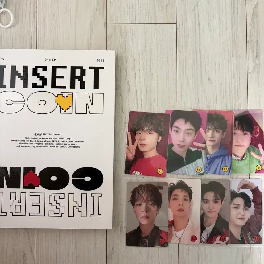 [BUNJANG] Lucy Insert Coin + Album Photocard Bundle Set / 루시 인서트코인 + 앨포 일괄