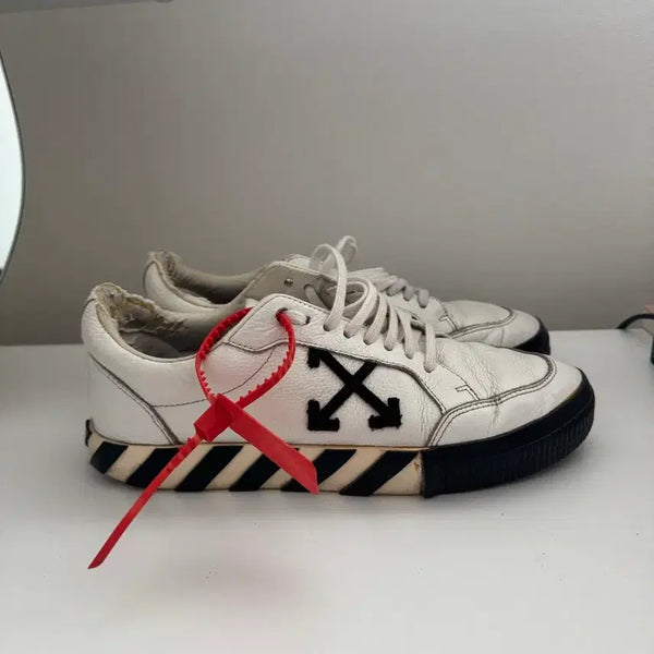 [BUNJANG] Off-White Leather Low-Top Sneakers / 오프화이트 신발