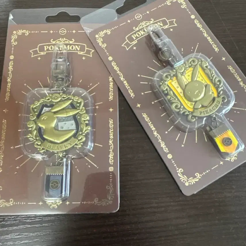 [BUNJANG] Pokemon Limited Edition Metal Keyring (Umbreon, Pikachu) / 포켓몬 한정판 메탈키링(블래키,피카츄)