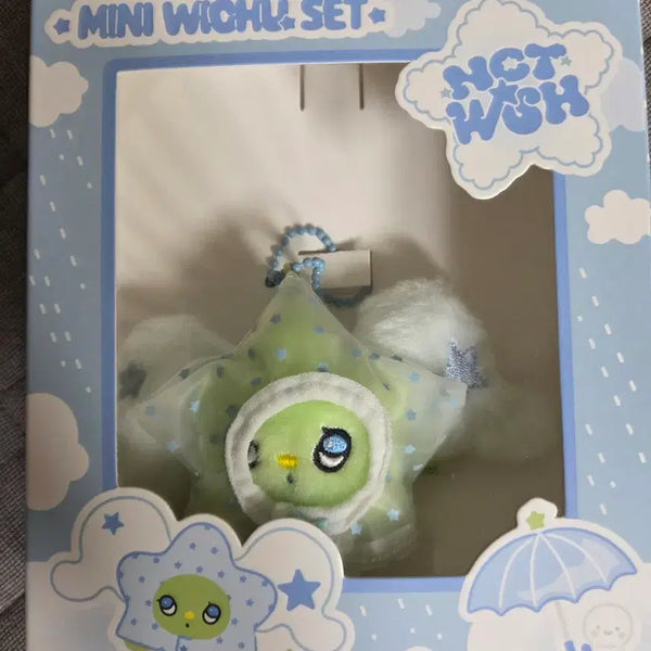 [BUNJANG] Wechu Raincoat Unsealed / 단순개봉 우비 위츄