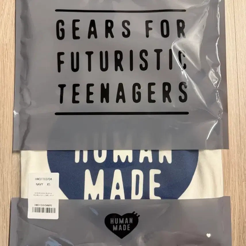 [BUNJANG] Human Made Heart T-Shirt (XS) / 휴먼메이드 하트 반팔티 미개봉 새상품 XS