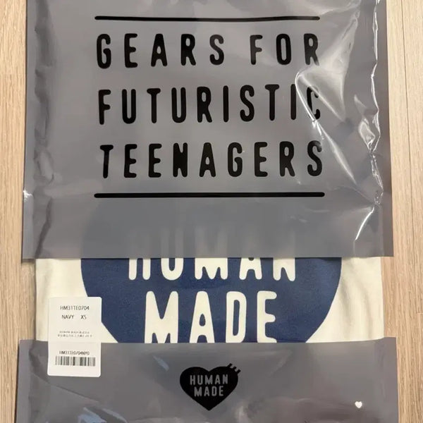 [BUNJANG] Human Made Heart T-Shirt (XS) / 휴먼메이드 하트 반팔티 미개봉 새상품 XS