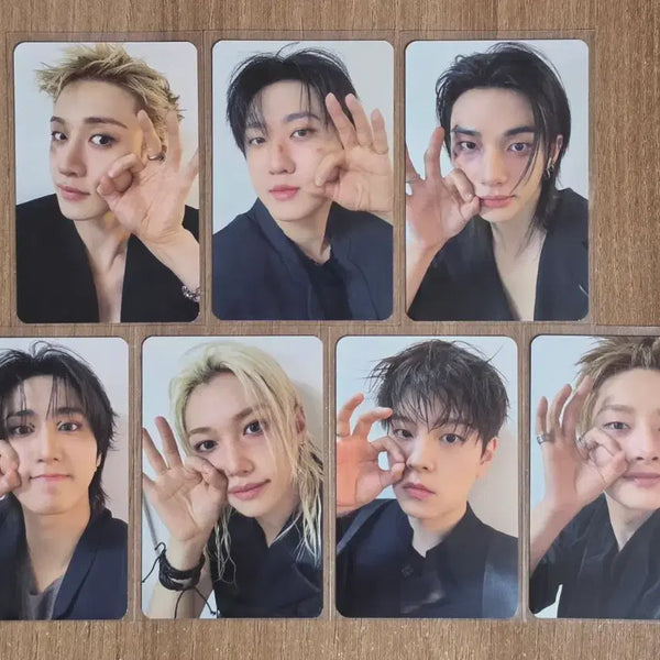 [BUNJANG] Stray Kids Run It Concert Lucky Draw OT7 Photocard Bundle Set / 스트레이키즈 스키즈 런잇 막막 8/2 콘서트 입장 기프트 특전 포카 스테이존 일괄 판매