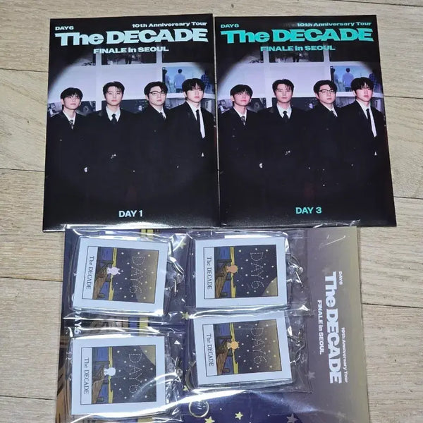 [BUNJANG] DAY6 The Decade Encore Concert First & Last Day Entrance Gift + Fanclub Gift / 데이식스 더 데케이드 앙콘 첫막 입장기프트 + 팬클럽 기프트
