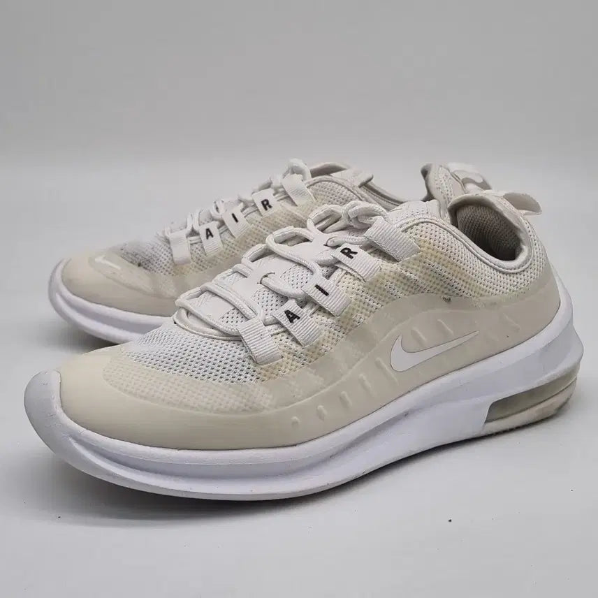 [BUNJANG] Nike Air Max Axis Sneakers (245) / zz 나이키 에어맥스 엑시스 운동화245