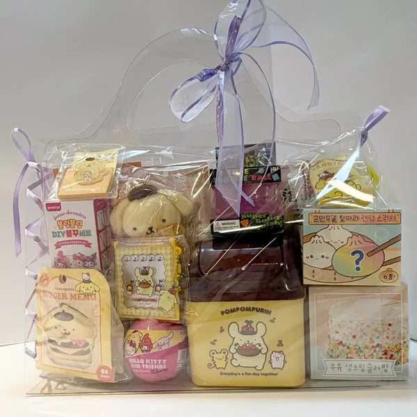 [BUNJANG] Pompompurin Random Goods Set (Includes 30th Anniversary Pompompurin Goods) / 폼폼푸린 캐릭터 랜덤 굿즈 세트(30주년 폼폼푸린 굿즈 포함)