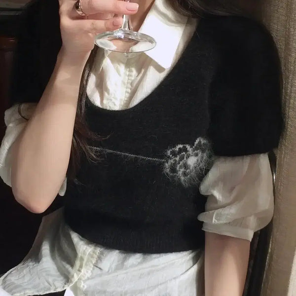 [BUNJANG] Yoonseulshop Camellia Knit Top / 윤슬샵 yoonseulshop 카멜리아 니트 탑 Camellia knit top