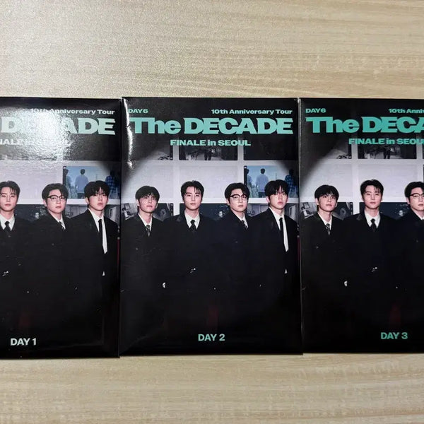 [BUNJANG] DAY6 D-Day Finale Entry Gift Photocard / 데이식스 데케이드 피날레 입장 기프트 포카