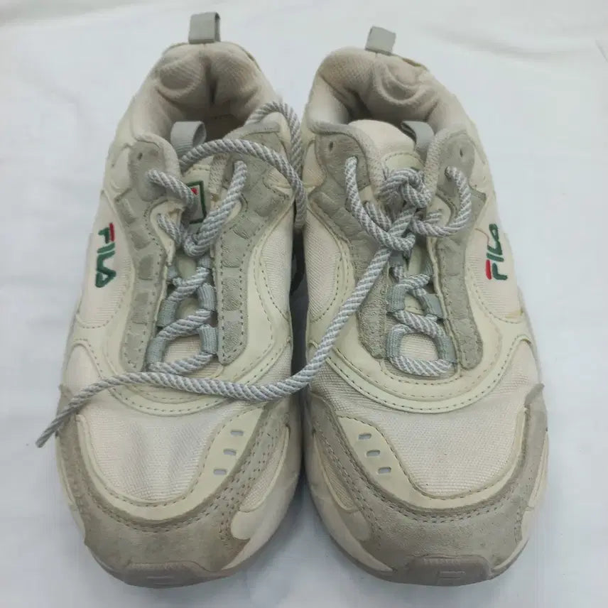 [BUNJANG] Fila Ivory Sneakers 230mm / 휠라 아이보리 운동화 230mm