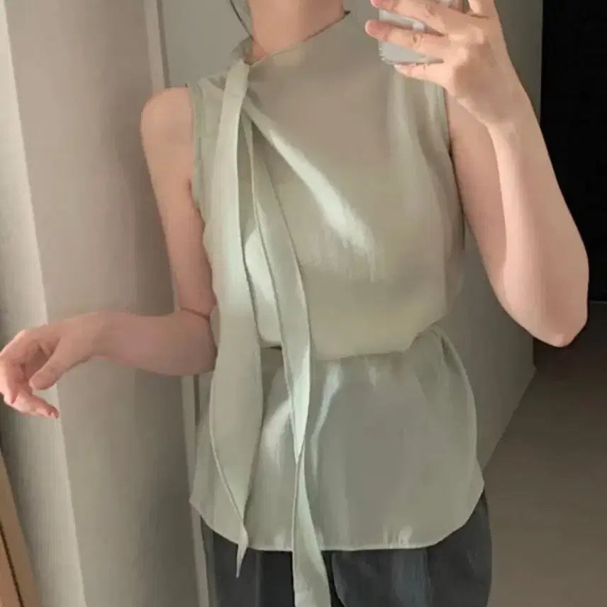 [BUNJANG] Byyoung Regent Tie Blouse / 바이영 리젠트 타이 블라우스