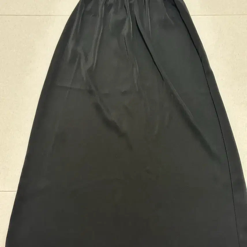 [BUNJANG] Black Satin Long Skirt / 블랙 새틴 롱스커트