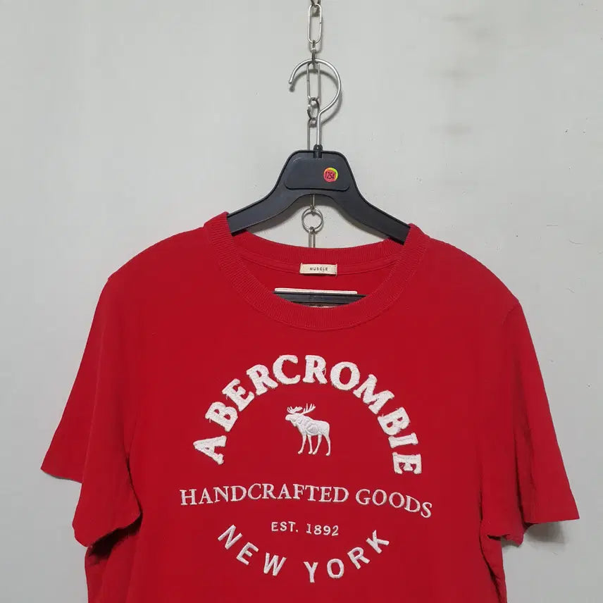 [BUNJANG] Abercrombie Men's Short Sleeve T-Shirt Red L / 1254) 아베크롬비 남성 반팔티셔츠 L