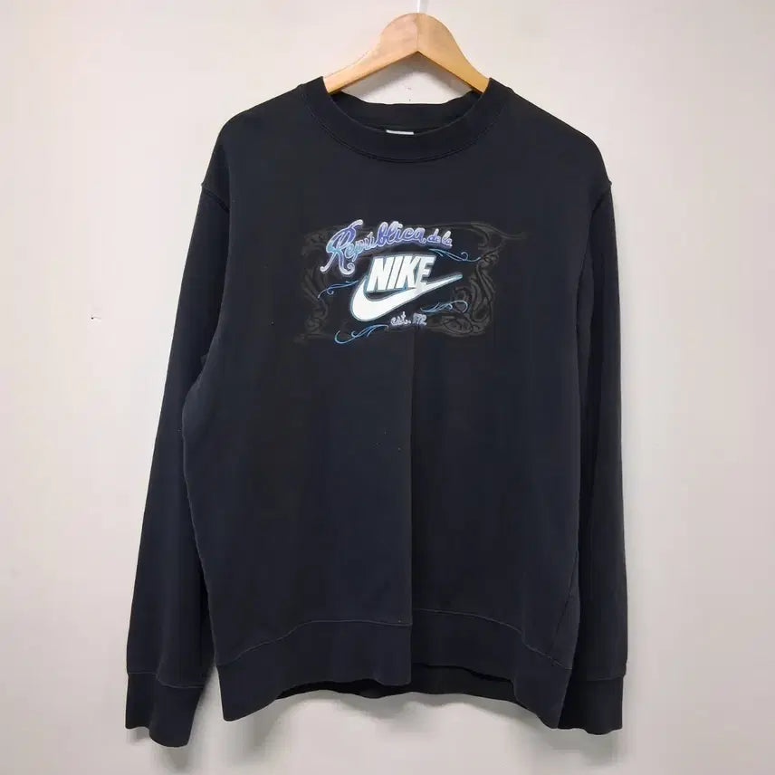 [BUNJANG] Nike Black Graphic Sweatshirt XL / 나이키 블랙 그래픽 맨투맨 XL