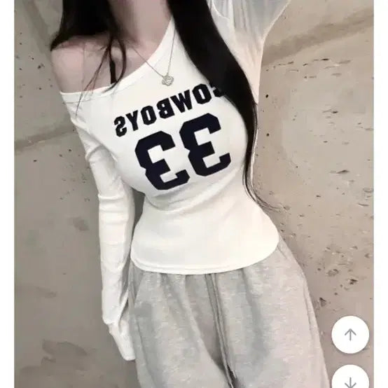 [BUNJANG] Cowboy 33 Printing Long Sleeve T-Shirt White / 카우보이 33 프린팅 긴팔 티셔츠 화이트
