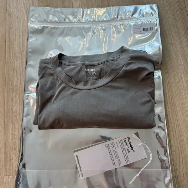[BUNJANG] Satispay Aura Light Long Tee / 새티스파이 아우라라이트 롱티