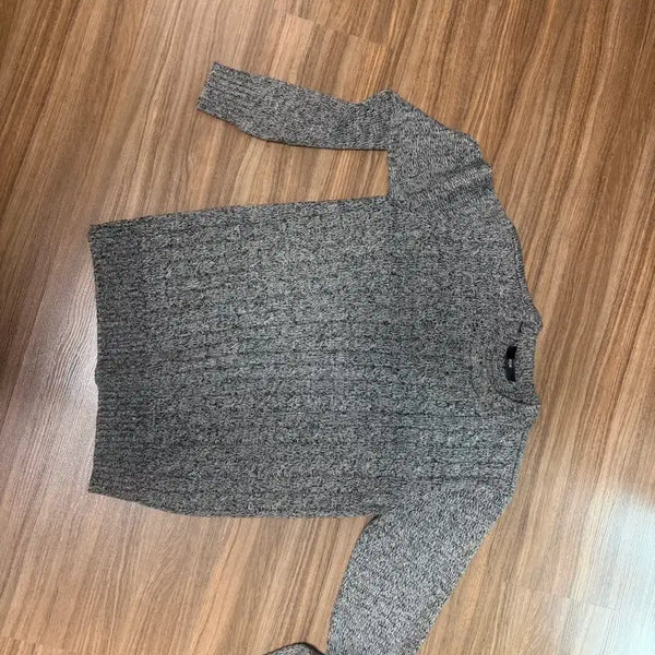 [BUNJANG] Hum Grey Knit Sweater / Hum 니트 그레이